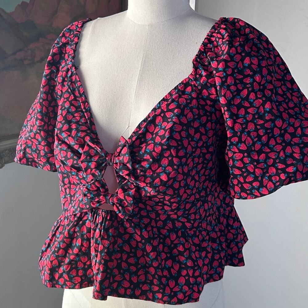 Strawberry Print Bow Front Puff Sleeve Peplum Crop Top Romantic Cottagecore XL - Picture 10 of 10